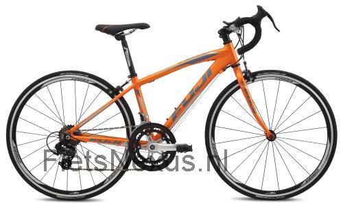 Fuji Ace 650 beoordelingen en specificaties